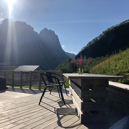 Segla Guesthouse - With View Of Fjord Fjordgard المظهر الخارجي الصورة